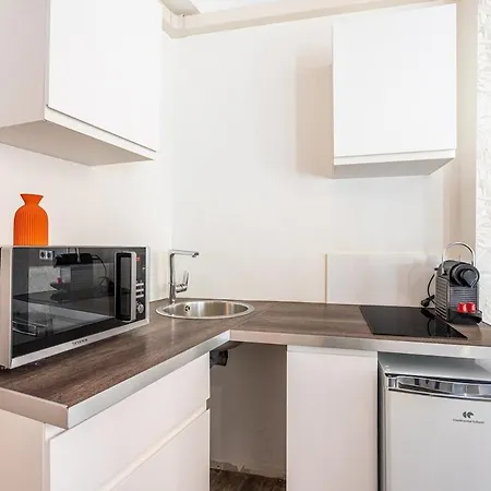 La Cle Escale Orange, Route Du Parcours Des Arts